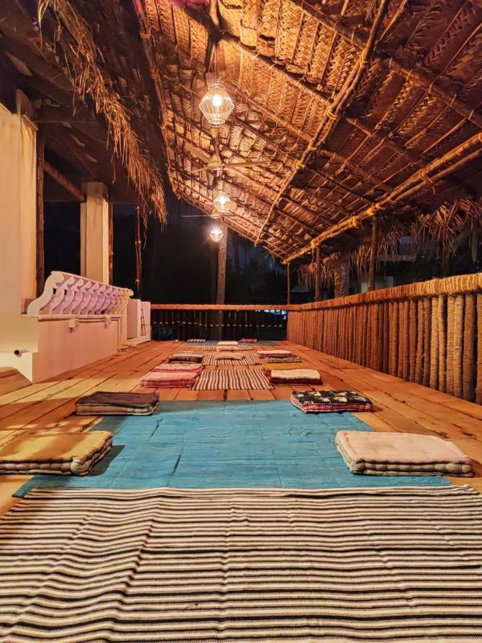 Hostel Calaila バルカラ エクステリア 写真